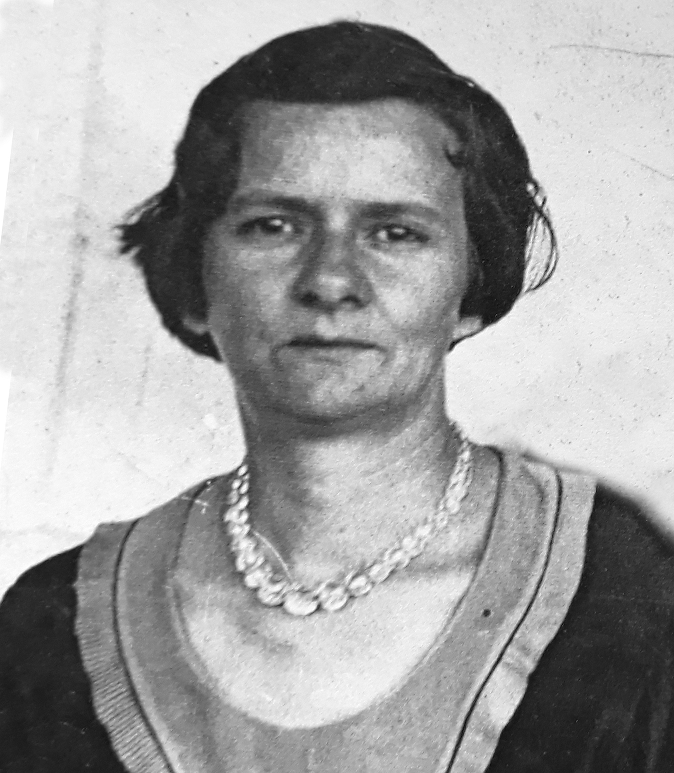 Photo of photos/Florence Grace Freshwater portrait